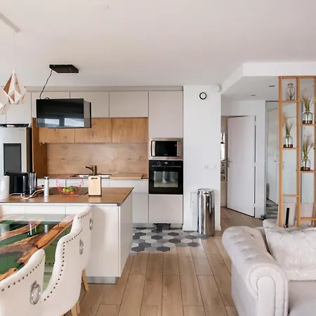Apartment Elise De Roche Equipe Balcon Parking Rer B Le Bourget